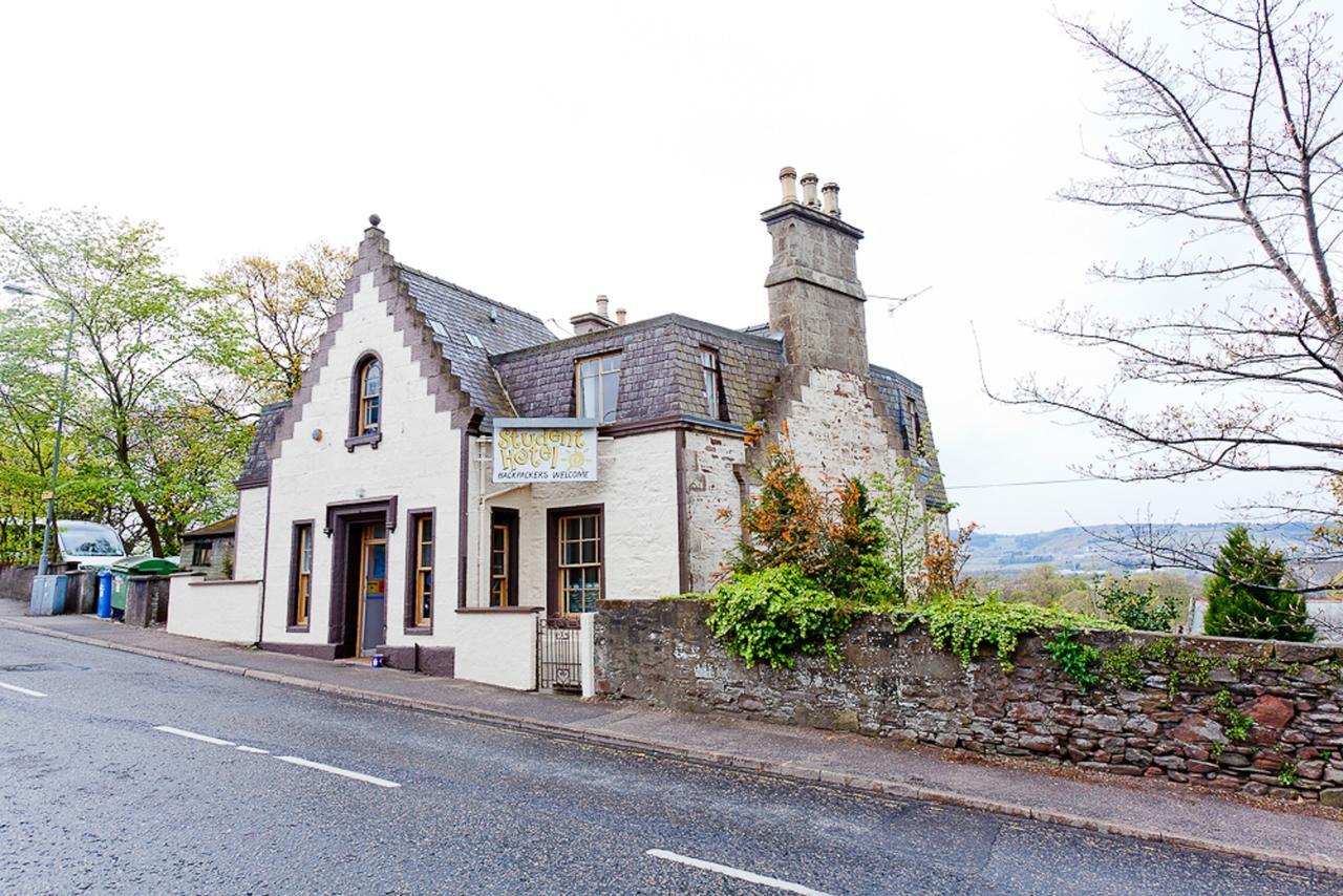 Inverness Student Hotel Bagian luar foto