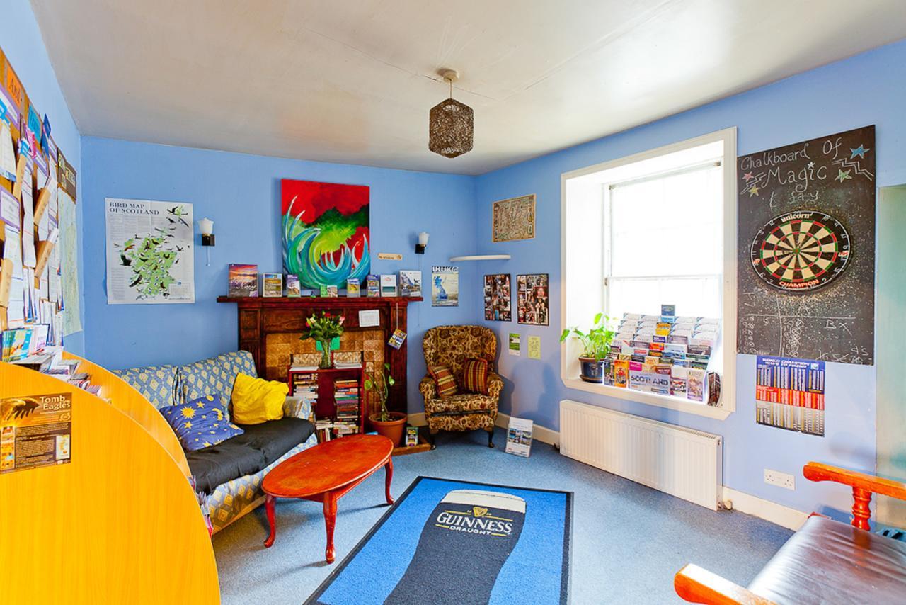 Inverness Student Hotel Bagian luar foto